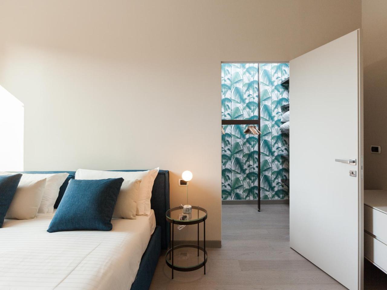 Easyhomes-Duomo Suites & Apartments Milano Exteriör bild