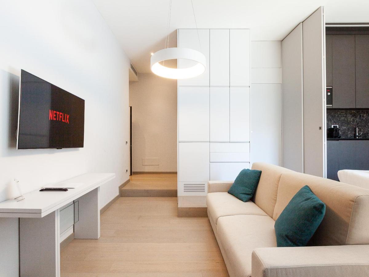 Easyhomes-Duomo Suites & Apartments Milano Exteriör bild